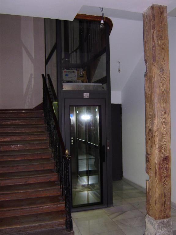 Guest house Miguel Angel 2*